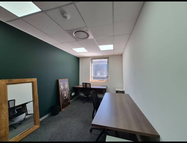 67M² OFFICE TO LET IN ROSEBANK